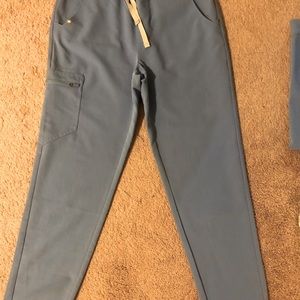 Figs XS blue scrubs top and bottom